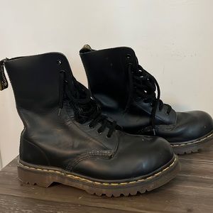 Dr. Martens, 1919 Unisex Steel Toe Leather Boot - like new